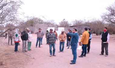 Logran antorchistas ampliación de red eléctrica en La Dulcita