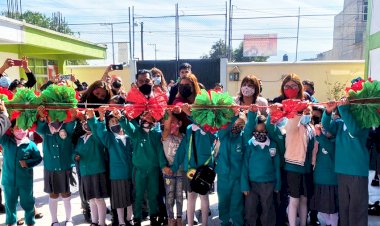 Inauguran la techumbre de la primaria Gonzalo López Cid