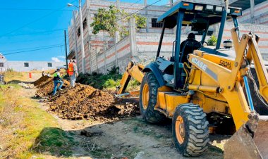 Logran antorchistas agua potable para colonia de Puebla 