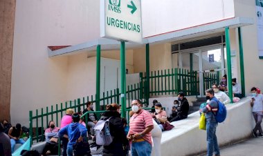 Ómicron, menos letal pero más contagiosa