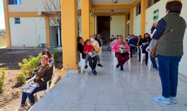 Se reúnen antorchistas en Barrio del Bosque