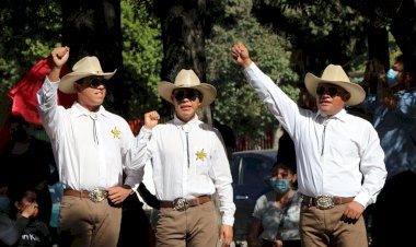 “Country y el lejano sueño americano”, un llamado de unidad y lucha