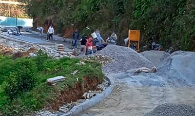 Avanzan obras en escuelas antorchistas de Chiconcuautla