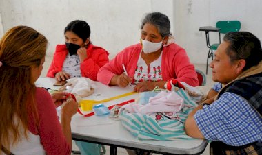 Ofrecen cursos de bordado en colonias populares