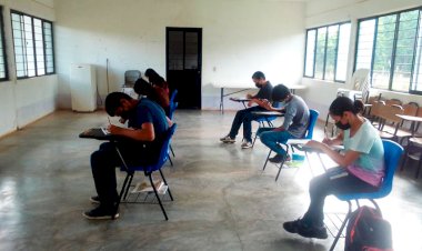 Regresan a las aulas alumnos del ejido El Esmeril de Soto la Marina