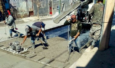 Pavimentaciones en la Col. Amalia G. beneficio para todos    