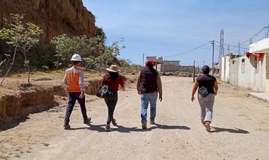 Denuncian falta de servicios básicos en la colonia Tlanesse