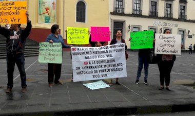 Comerciantes de Xico, denunciaron que fueron desalojados sin explicación