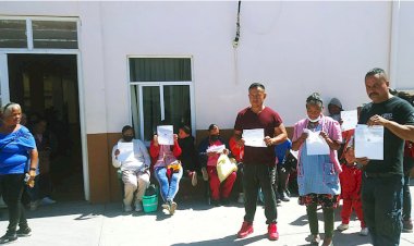 Logran, después de 10 años, servicio de drenaje en San Miguel Curahuango