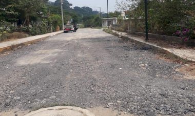 Colonia antorchista logra mantenimiento para sus calles