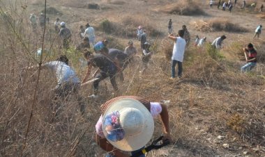 Impulsan trabajo comunitario en colonias antorchistas de Tehuacán