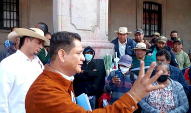 Campesinos confían en la palabra del GEM para la entrega de fertilizante