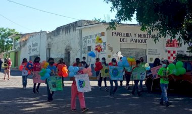 Desfilan a favor del medio ambiente