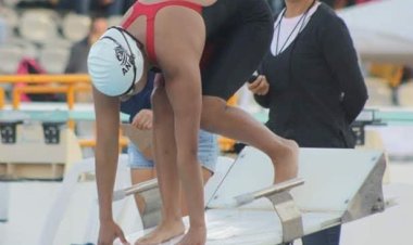 Equipo “Espartaco” logra pase a Campeonato Nacional de Natación