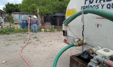 Niega agua potable a ciudadanos edil de Ixcaquixtla