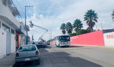 Logra Antorcha reparación de alumbrado público en Balcones del Sur 