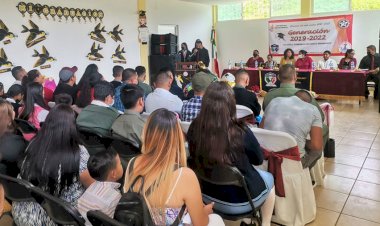 Culminan su educación básica alumnos de la Secundaria “Manuel Serrano Vallejo”