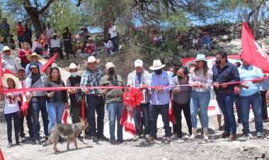 Ayuntamiento de Tepexi resuelve falta de agua potable en Huajoyuca