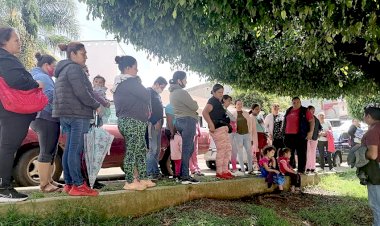 Inician ciclo escolar sin maestros, antorchistas continuarán gestiones