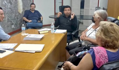 Antorchistas de Juárez gestionan posesión legal de viviendas