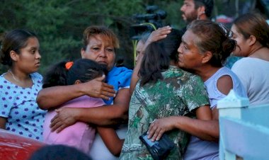 El dolor aqueja a familias de mineros atrapados en Sabinas