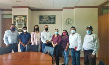 Mantienen pobladores de Jalpa demanda de obra pública 