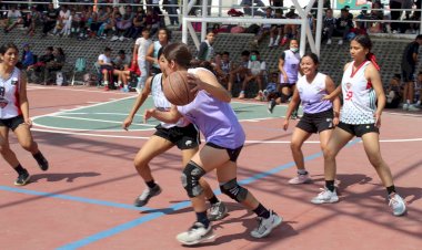 Basquetbolista reconoce buena organización de torneos de Antorcha