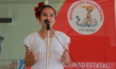 Yucatecos se deleitan con poesía