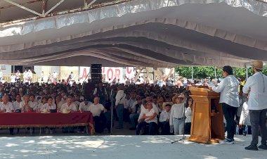 Megamarcha antorchista exige justicia en Guerrero