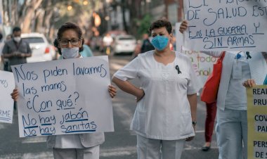 ¿Y el sistema de salud, como el de Dinamarca, que prometió el presidente AMLO?