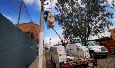 Antorcha hace realidad derecho al alumbrado público en colonia popular de Zapopan