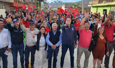 Inauguración de pavimentación en Morelia, un destello en la oscuridad de las necesidades olvidadas