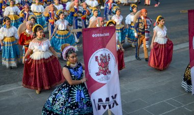 Participan en Festival del Jarabe de San Miguelito Monumental