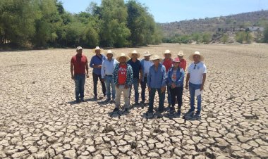 Carestía de agua en Tecomatlán