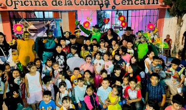 ¡Cantan y bailan los niños con los bichos!