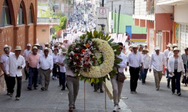 A nuestros mártires