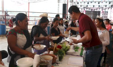 Huitzilan: la feria de un municipio indígena modelo