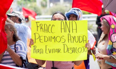 Colonos de Torreón protestan contra posible desalojo