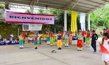 Inauguran comedor estudiantil en primaria de Huitzilan