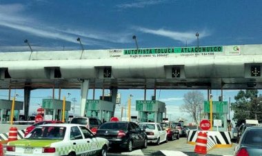 Carretera federal 55: pagar peaje y transitar sobre baches