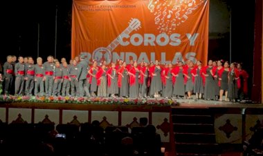 Con II Jornada Nacional de Coros y Rondallas, Antorcha avanza